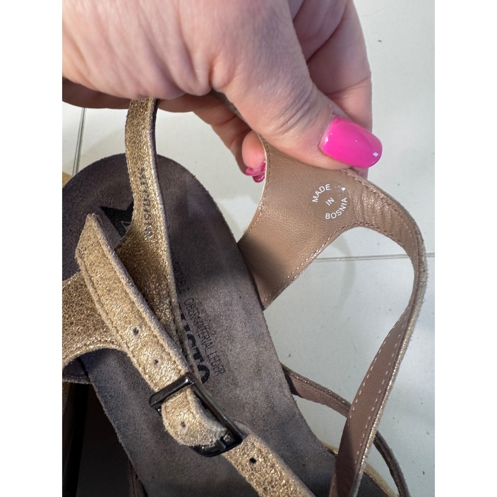 NWOT Mephisto Gaby Spark Wedge Sandals Women 42 Gold Metallic Strappy Minimalist - Picture 7 of 9